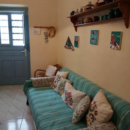 شقة Traditional Art House - Lefkes By Mps-ground Floor